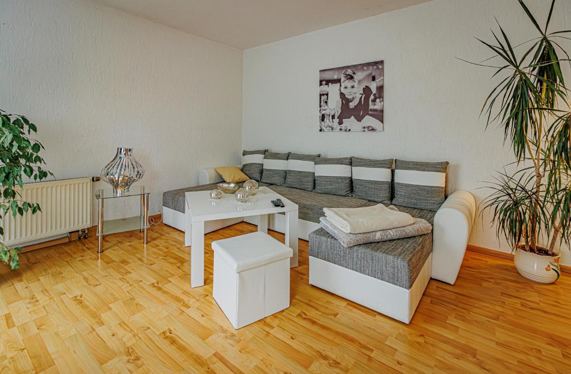 Wohnen Ueber Einem Mediterranen Restaurant,Apartment 2 Oder 3 Leipzig Exterior photo